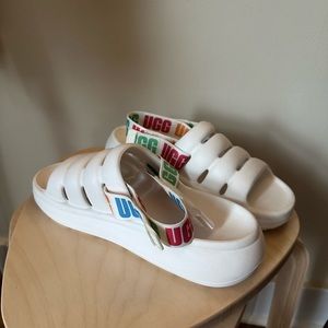 Ugh white sport yeah sandals